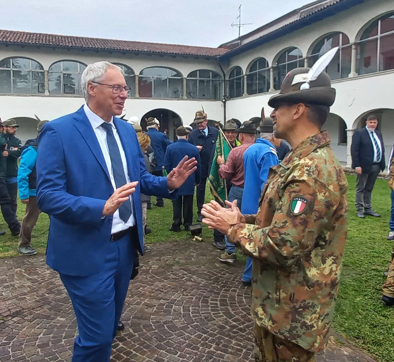 ALPINI. BORDIN A CAMBIO COMANDO JULIA: PRESENZA RASSICURANTE PER FVG